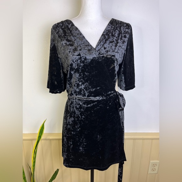 Kiyonna 0X Black Burnout Velvet Wrap Dress L/XL Witchy Whimsigoth Goth Halloween - Picture 10 of 13